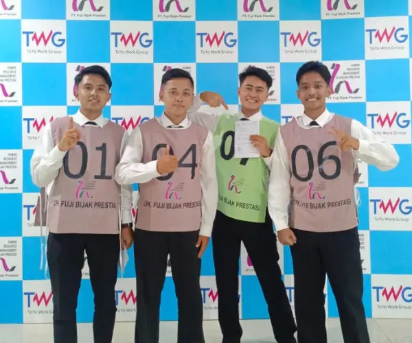 Suasana wawancara kerja siswa JobJepang bersama perusahaan Jepang